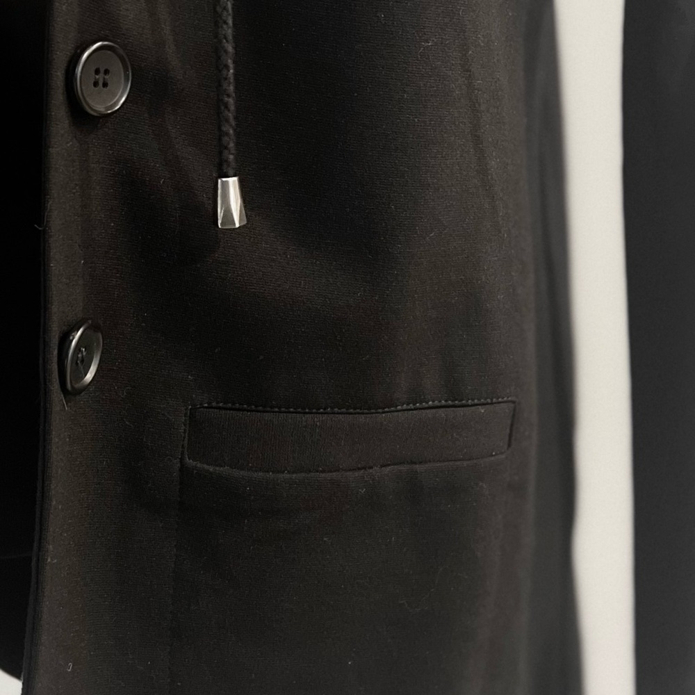 Wantable Layered Blazer Jacket with Detachable Hoodie in Size XS - Picture 6 of 9